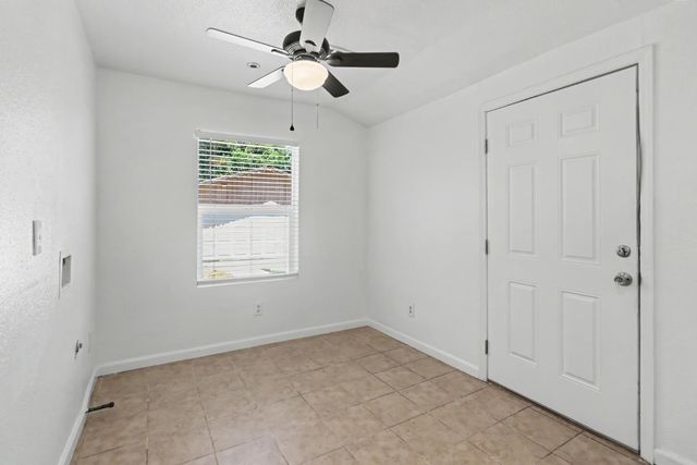 2313 Piercy Ave, Sacramento, CA 95838