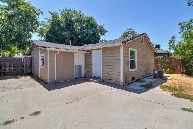 2313 Piercy Ave, Sacramento, CA 95838