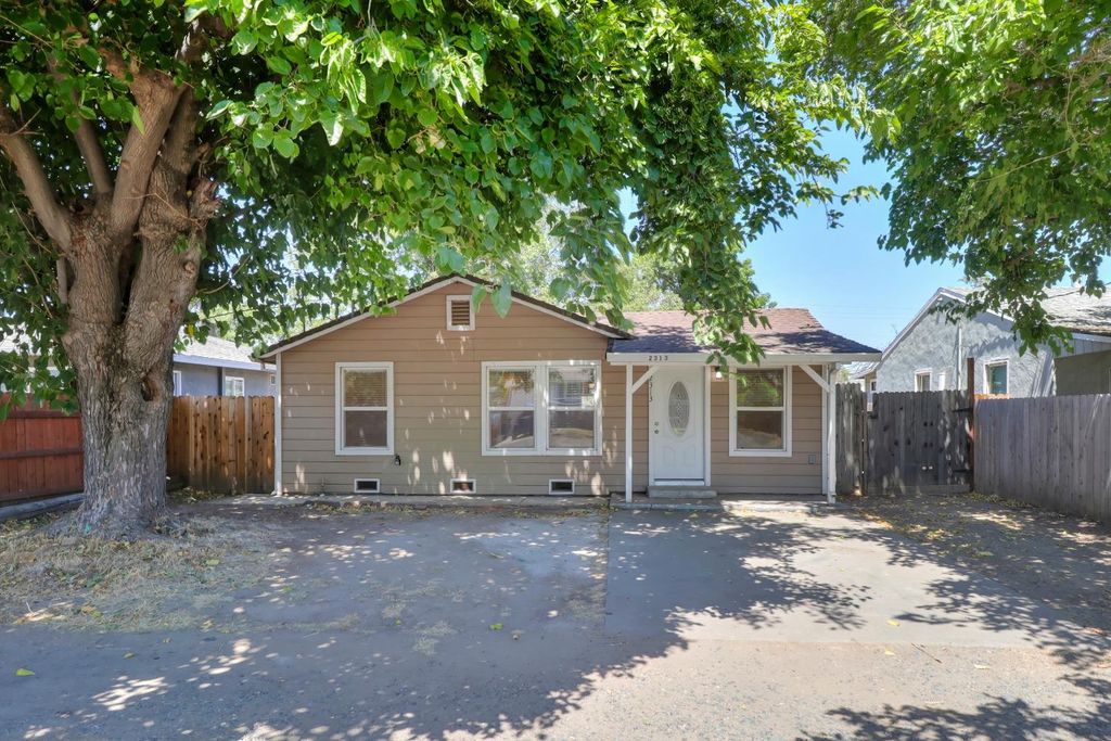 2313 Piercy Ave, Sacramento, CA 95838