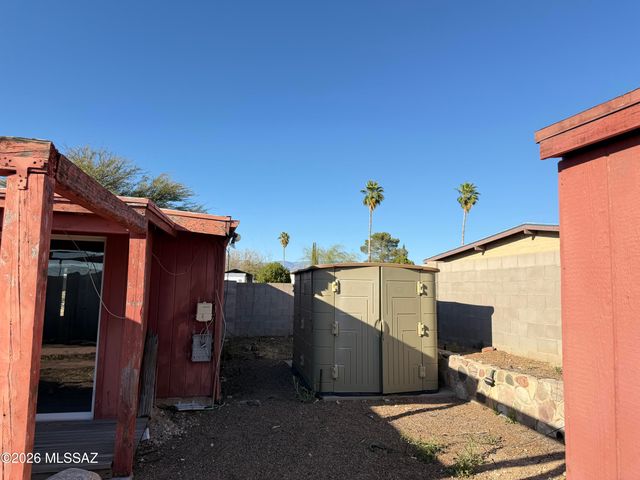 9500 E 33rd Street, Tucson, AZ 85748