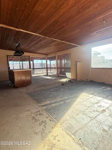 9500 E 33rd Street, Tucson, AZ 85748