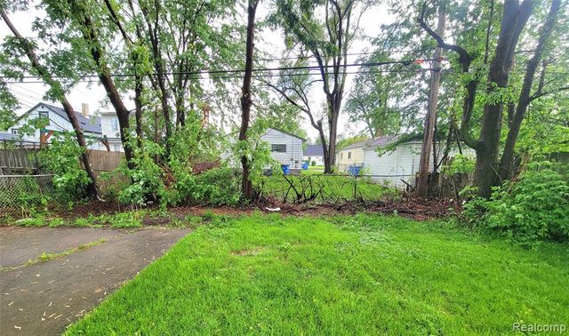 7248 Hupp Avenue, Warren, MI 48091