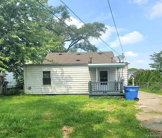 7248 Hupp Avenue, Warren, MI 48091