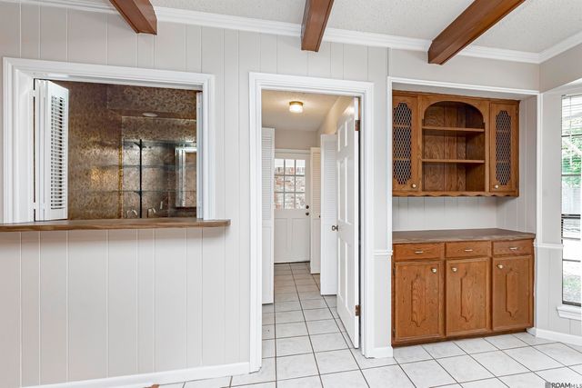 3922 Pine Park Dr, Baton Rouge, LA 70809