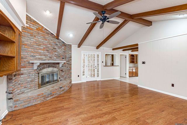 3922 Pine Park Dr, Baton Rouge, LA 70809