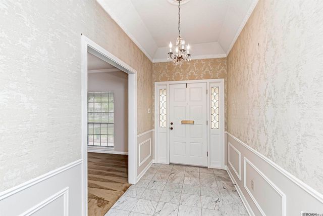 3922 Pine Park Dr, Baton Rouge, LA 70809