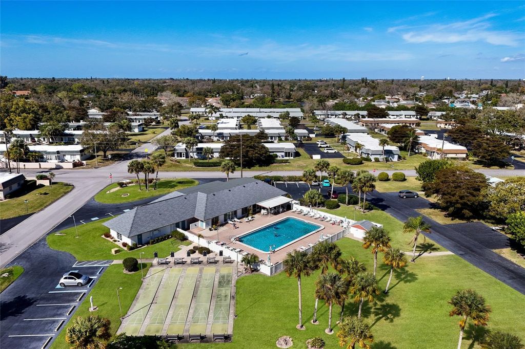 Image 28 of property listing at 3618 34TH AVENUE DRIVE W N/A, Bradenton, FL 34205