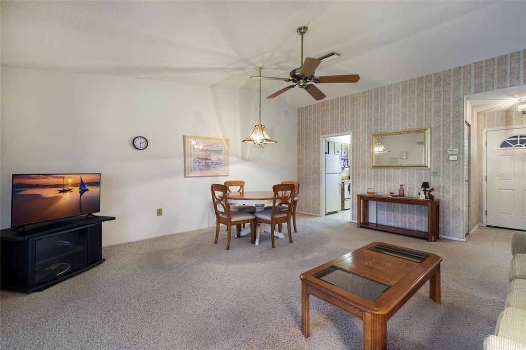 Image 7 of property listing at 3618 34TH AVENUE DRIVE W N/A, Bradenton, FL 34205