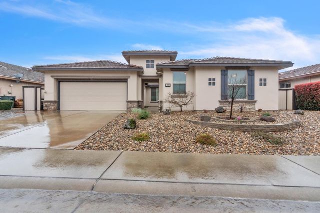 433 Castle Oaks Dr, Ione, CA 95640