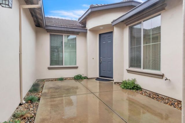 433 Castle Oaks Dr, Ione, CA 95640