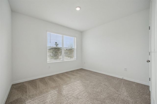 3515 NETTLE LOOP, Tavares, FL 32778