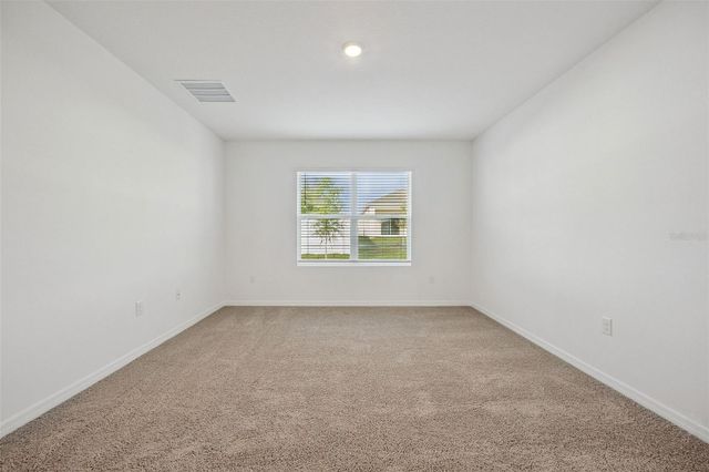 3515 NETTLE LOOP, Tavares, FL 32778