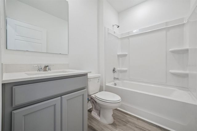 3515 NETTLE LOOP, Tavares, FL 32778