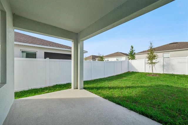 3515 NETTLE LOOP, Tavares, FL 32778