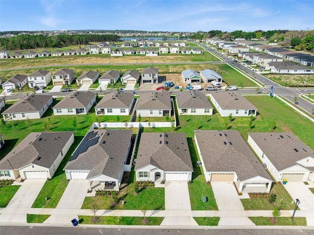 3515 NETTLE LOOP, Tavares, FL 32778