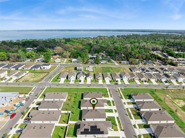 3515 NETTLE LOOP, Tavares, FL 32778
