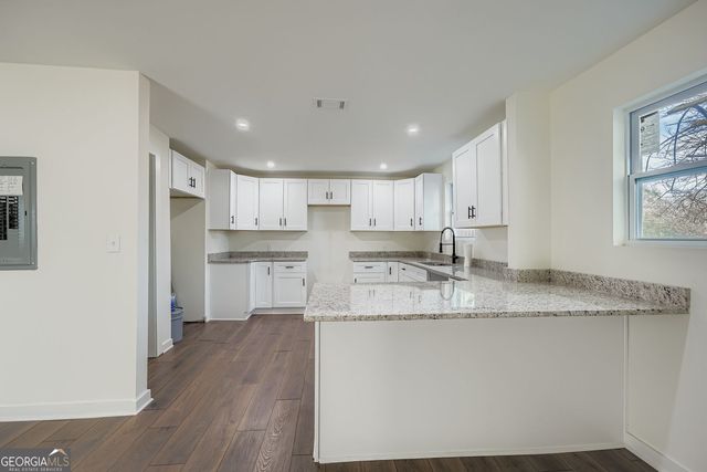 1185 Arlington Avenue SW, Atlanta, GA 30310