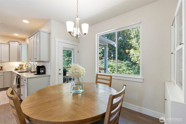 7617 Deschutes Woods Court SE, Olympia, WA 98501
