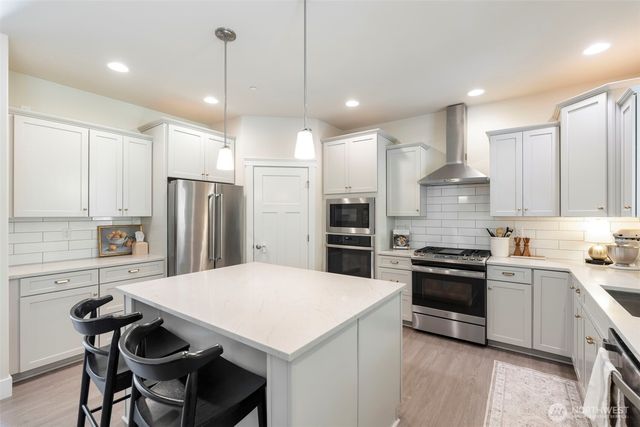 7617 Deschutes Woods Court SE, Olympia, WA 98501
