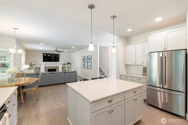 7617 Deschutes Woods Court SE, Olympia, WA 98501