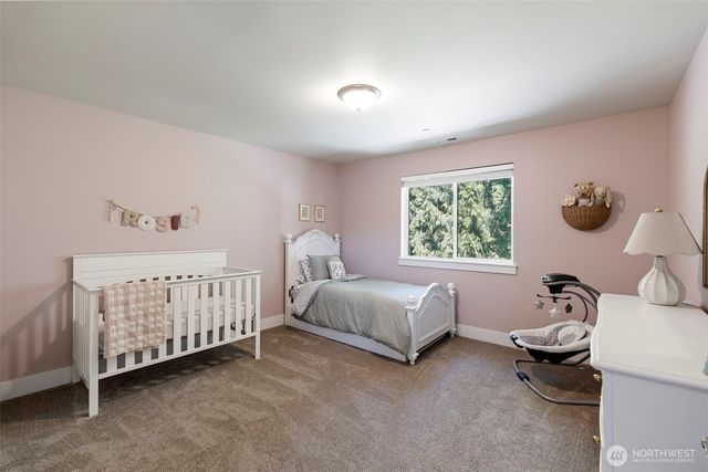 7617 Deschutes Woods Court SE, Olympia, WA 98501
