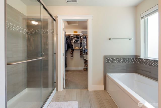 7617 Deschutes Woods Court SE, Olympia, WA 98501