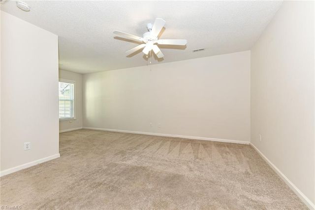 6 Mansfield Circle, Greensboro, NC 27455