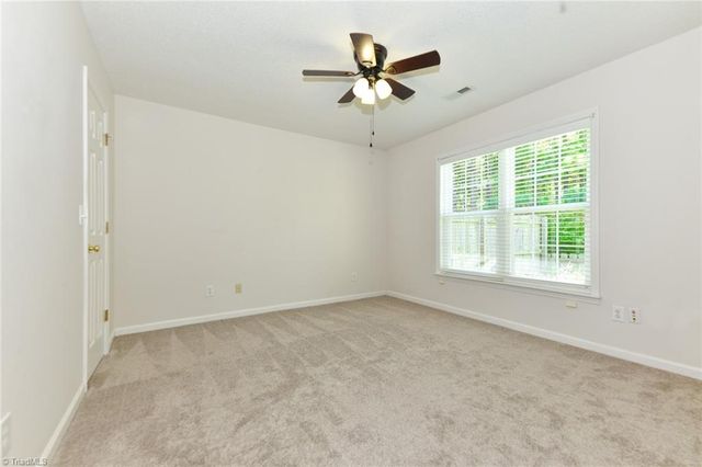 6 Mansfield Circle, Greensboro, NC 27455