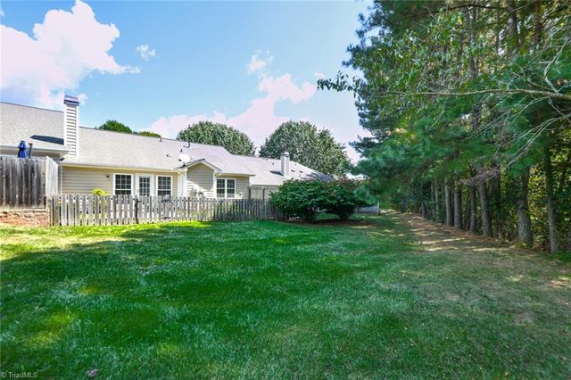 6 Mansfield Circle, Greensboro, NC 27455