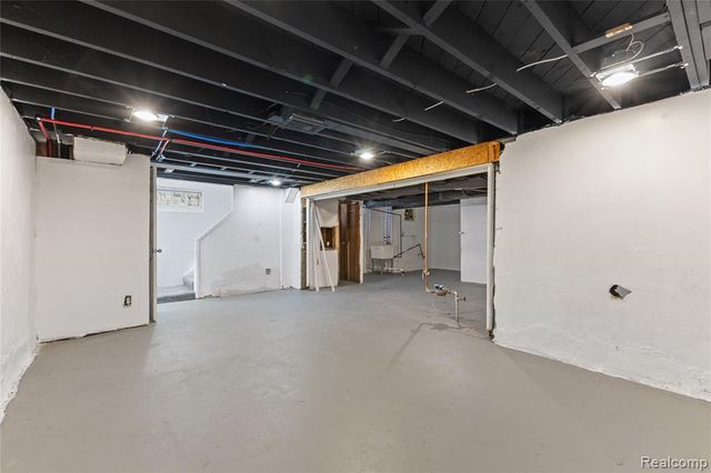 18236 Littlefield Street, Detroit, MI 48235