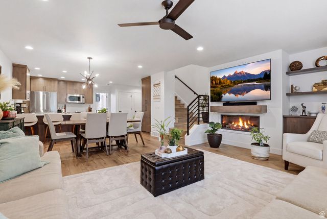 560 E 7215 S, Midvale, UT 84047