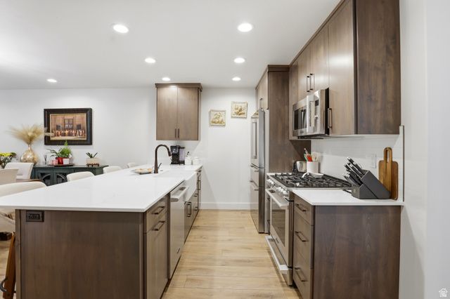 560 E 7215 S, Midvale, UT 84047