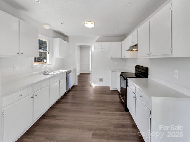 1751 Lesa Lin Drive, Monroe, NC 28112