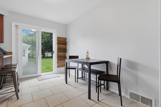 22507 Socia Street, St Clair Shores, MI 48082