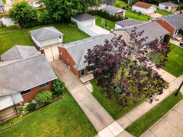 22507 Socia Street, St Clair Shores, MI 48082