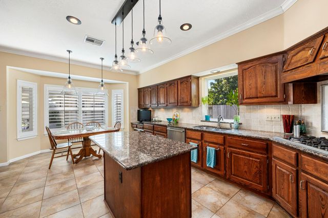 16107 Garden Hill Lane, Houston, TX 77095