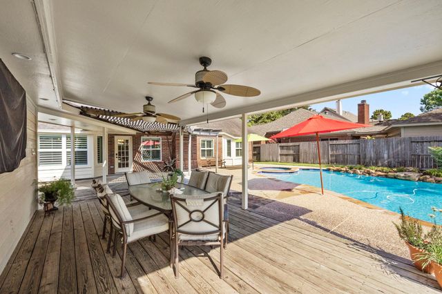 16107 Garden Hill Lane, Houston, TX 77095