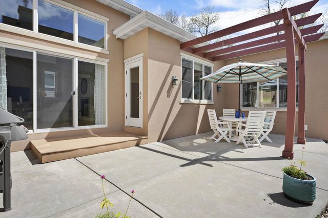 6715 S Chickahauk Trail, Middleton, WI 53562
