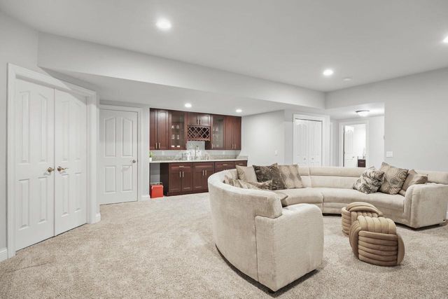 6715 S Chickahauk Trail, Middleton, WI 53562