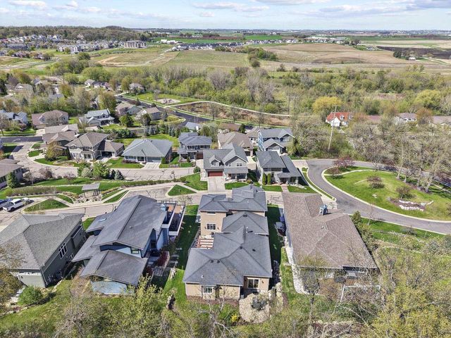 6715 S Chickahauk Trail, Middleton, WI 53562