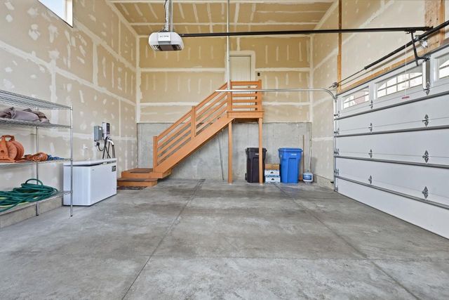 6715 S Chickahauk Trail, Middleton, WI 53562
