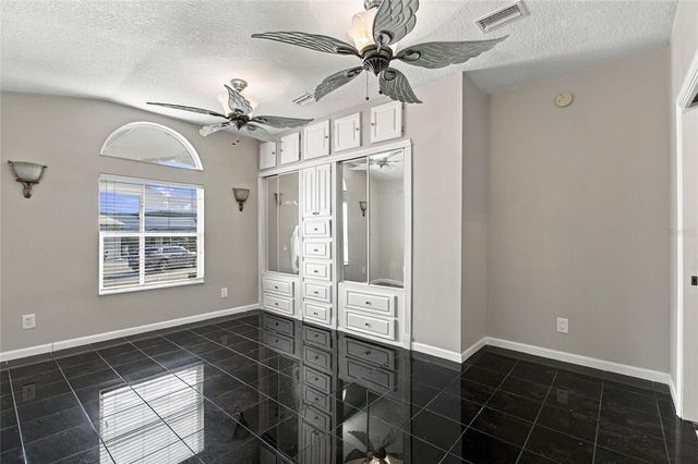 439 PAR PINES BOULEVARD, Davenport, FL 33837