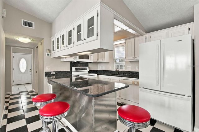 439 PAR PINES BOULEVARD, Davenport, FL 33837