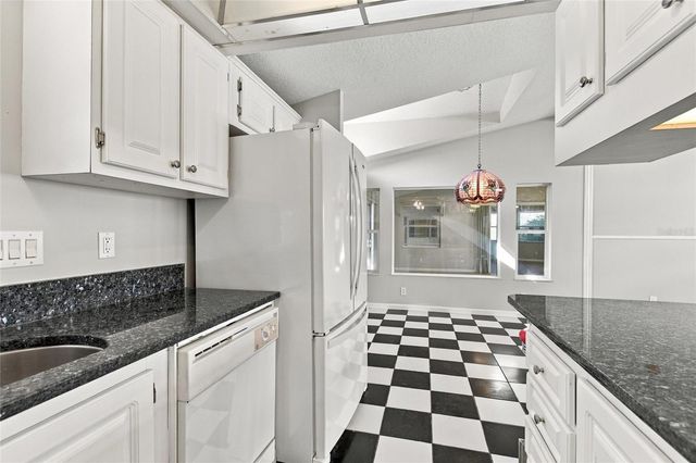 439 PAR PINES BOULEVARD, Davenport, FL 33837