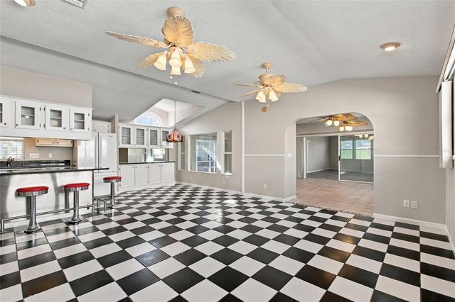 439 PAR PINES BOULEVARD, Davenport, FL 33837