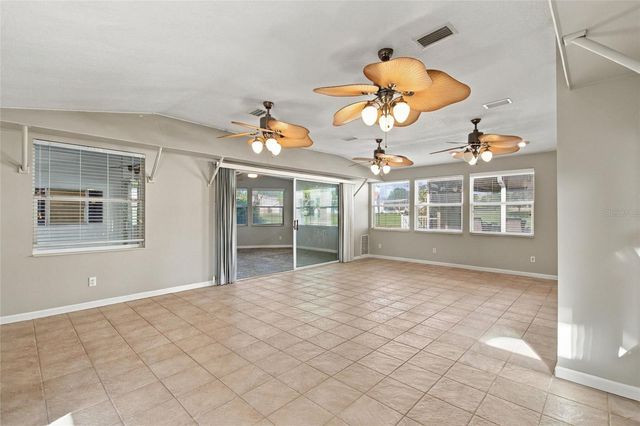 439 PAR PINES BOULEVARD, Davenport, FL 33837
