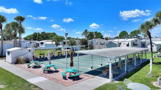 439 PAR PINES BOULEVARD, Davenport, FL 33837