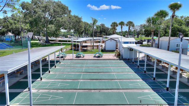 439 PAR PINES BOULEVARD, Davenport, FL 33837