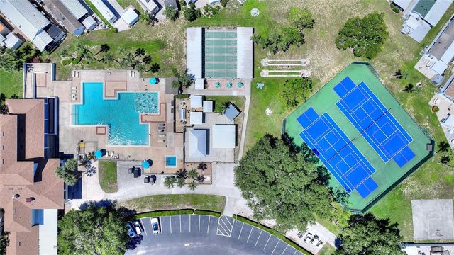 439 PAR PINES BOULEVARD, Davenport, FL 33837