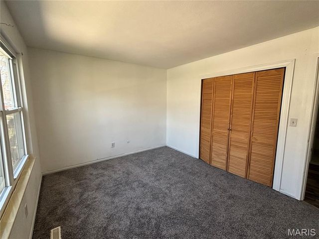 308 Las Olas Drive, Belleville, IL 62221